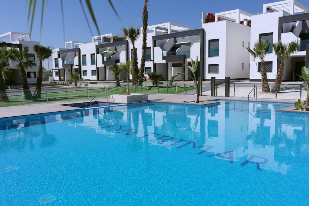 Oasis Beach IX Puntaprima Leilighet Torrevieja Eksteriør bilde